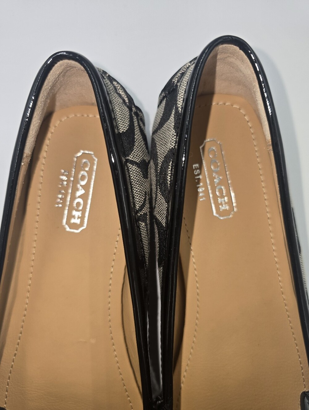 COACH Q672 Frida Signature Jacquard Black Grey Driver Loafers Women Size 6B EUC - Picture 3 of 10